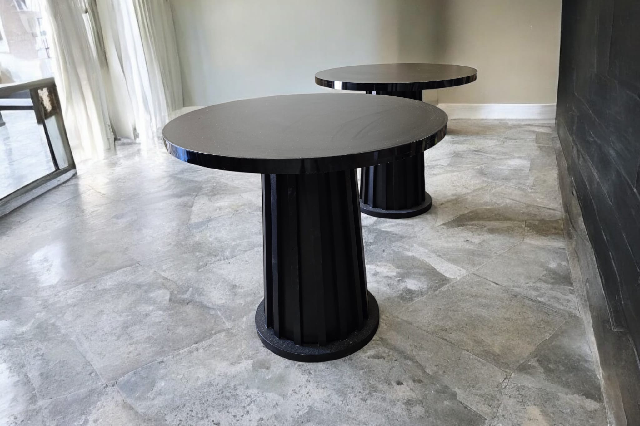 Pedestal Table 36″