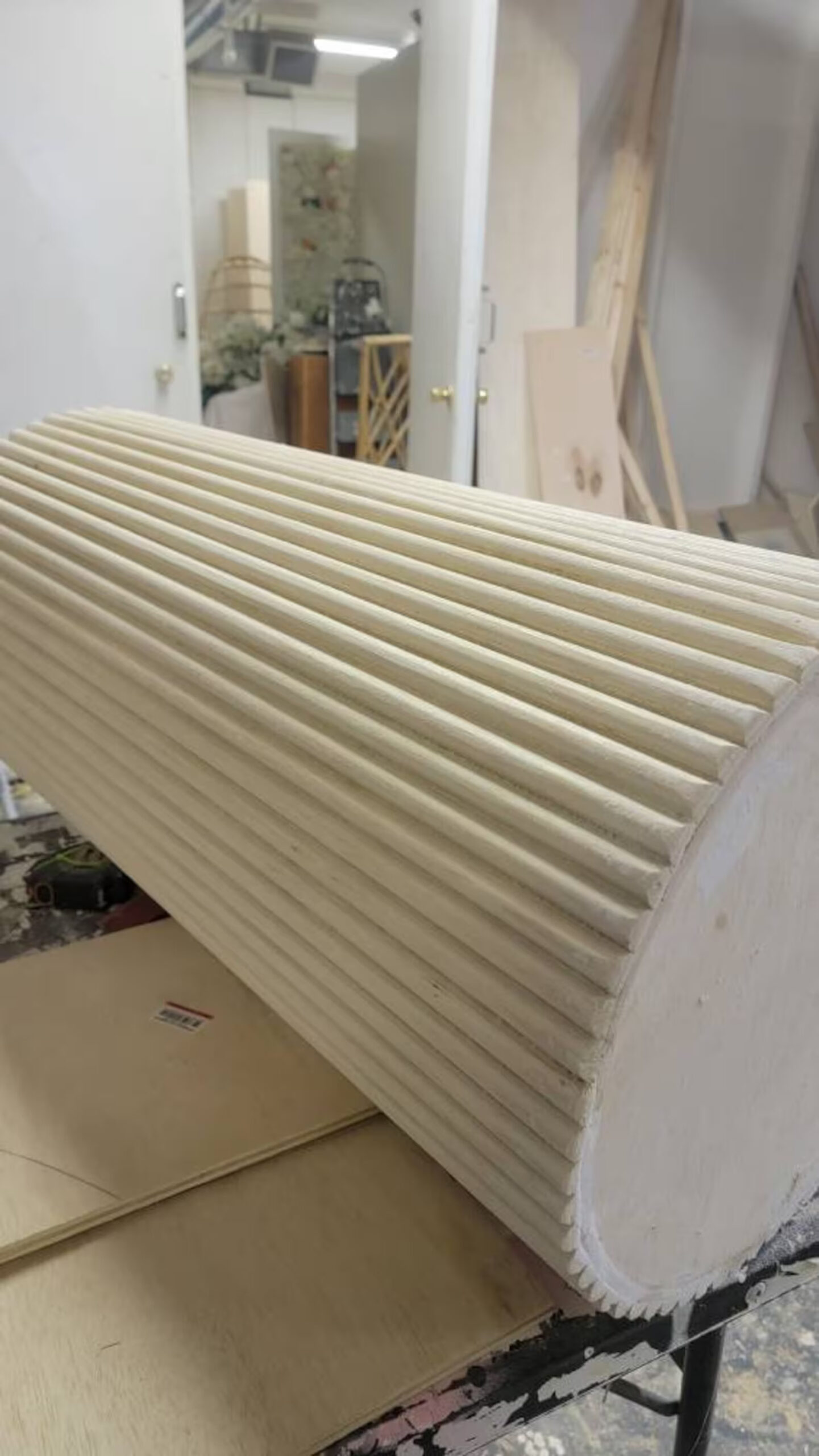 Reeded Pedestal Table